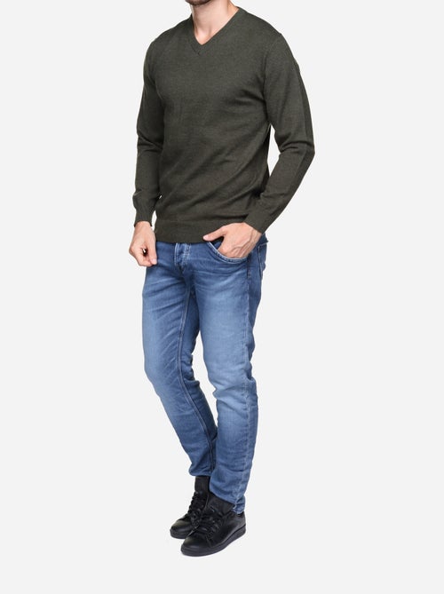 Camisola elegante com gola em V - Yves Enzo - Kiabi Camisola elegante com gola em V - Yves Enzo - Kiabi
