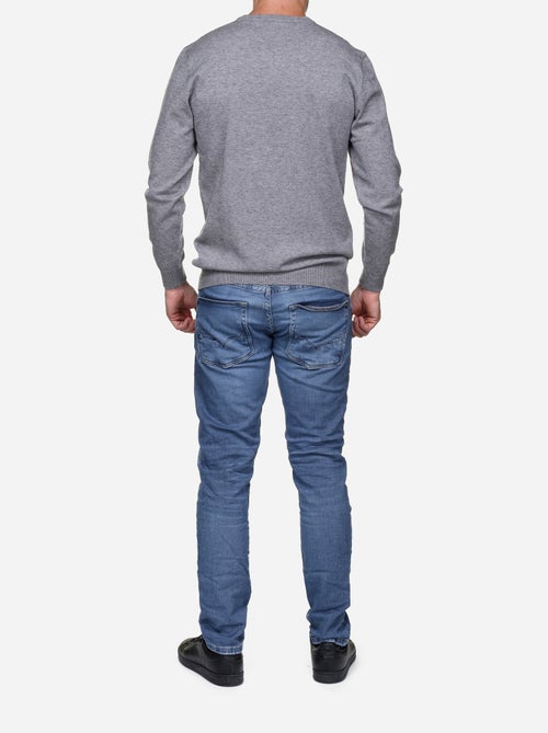 Camisola elegante com gola em V - Yves Enzo - Kiabi Camisola elegante com gola em V - Yves Enzo - Kiabi