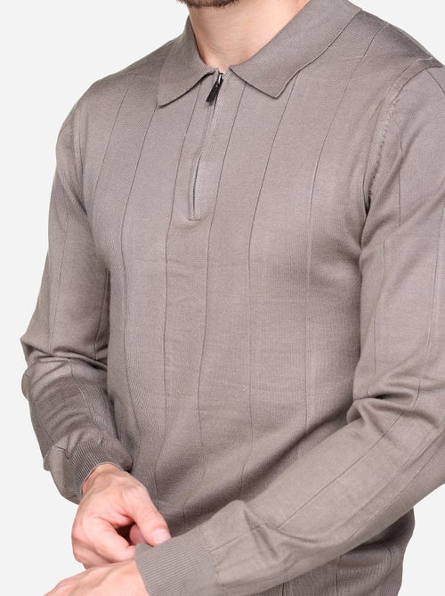 Camisola elegante com gola polo e fecho de correr - Frilivin - Kiabi Camisola elegante com gola polo e fecho de correr - Frilivin - Kiabi