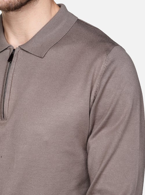 Camisola elegante com gola polo e fecho de correr - Frilivin - Kiabi Camisola elegante com gola polo e fecho de correr - Frilivin - Kiabi