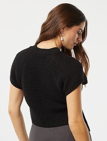Camisola em croché sem mangas