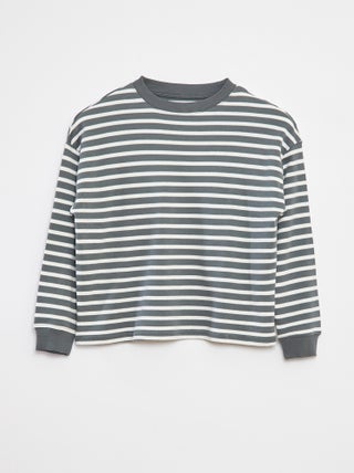 Camisola em malha com motivo às riscas all-over