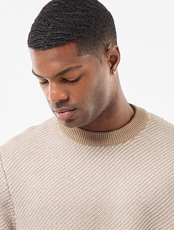 Camisola de malha fantasia com gola redonda