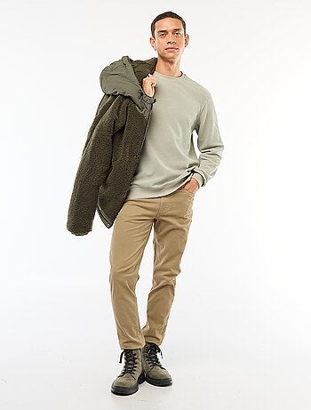 Camisola em malha fantasia corte regular