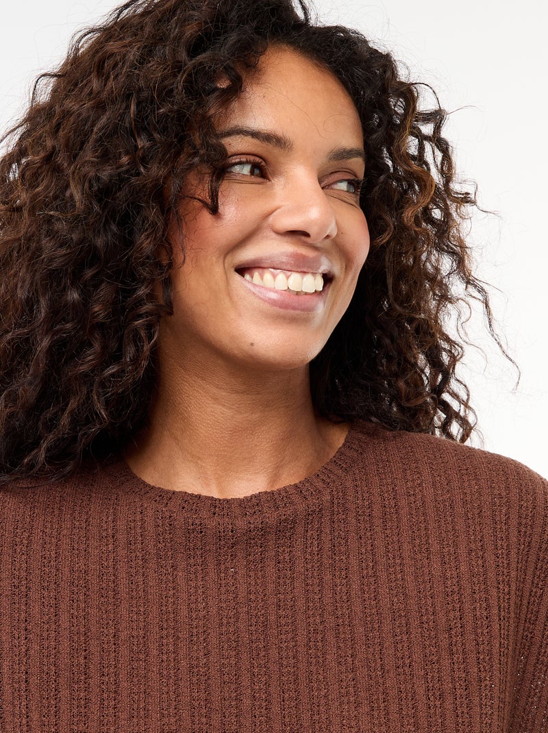 Camisola em malha rendada com mangas curtas Castanho - Kiabi