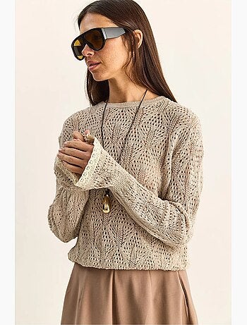 Camisola em malha texturada com decote redondo e folhos lucci