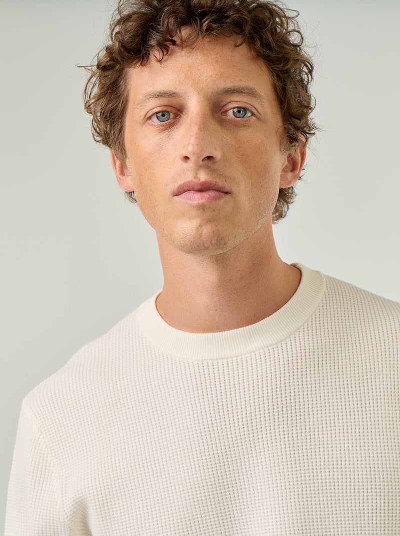 Camisola em malha waffle de gola redonda Branco - Kiabi