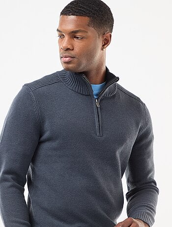 Camisola gola alta com fecho em malha grossa