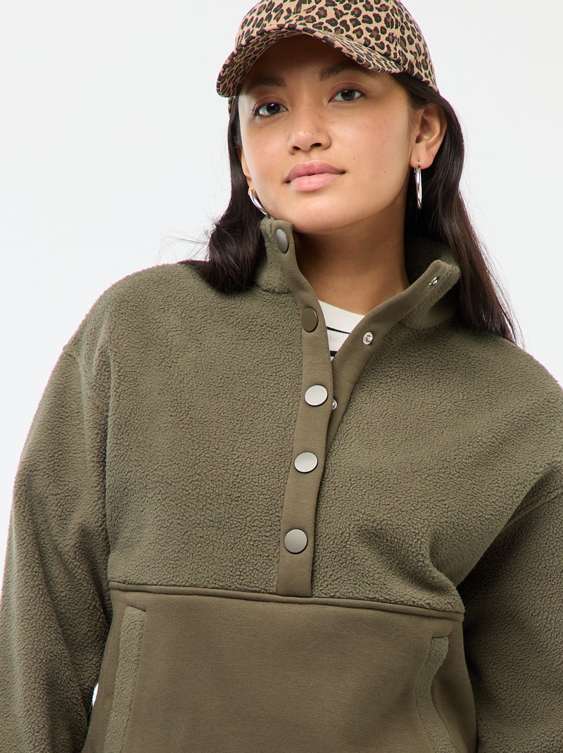 Camisola gola funil em material efeito borreguito Caqui - Kiabi