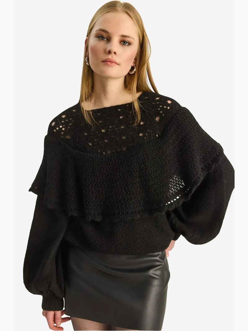 Camisola grossa canelada com decote barco e detalhe com folhos lucci Preto - Kiabi