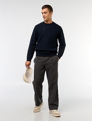 Camisola grossa de malha com torcidos