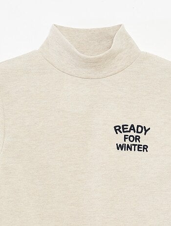 Camisola interior com bordado em algodão liso