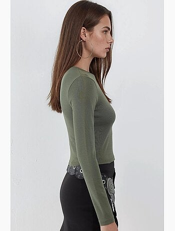Camisola justa curta decote redondo manga comprida busem