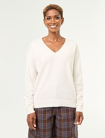 Camisola leve com decote em V