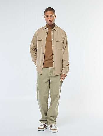 Camisola leve de malha fina com gola alta