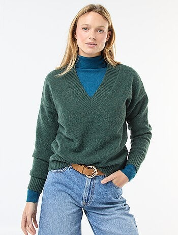 Camisola Lisa com Decote em V