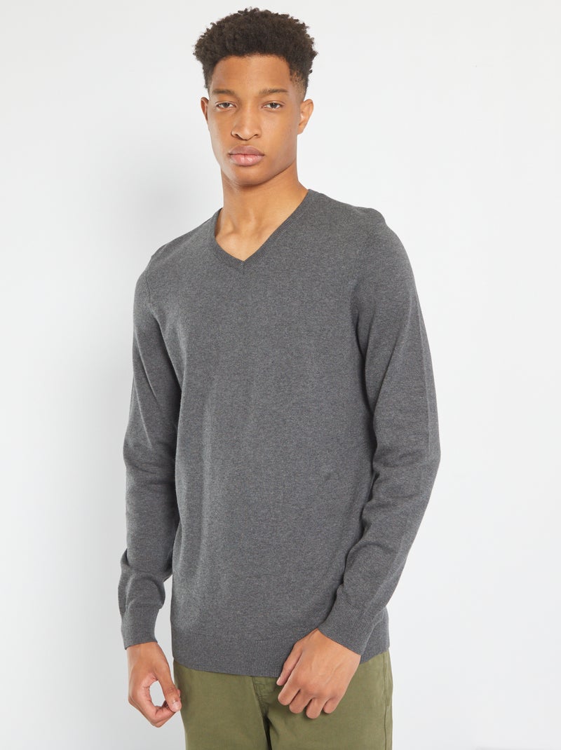 Camisola lisa com gola em bico +1,90 m CINZA - Kiabi