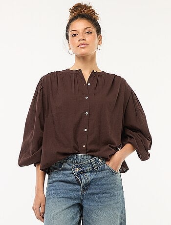 camisola lisa com mangas compridas abalonadas