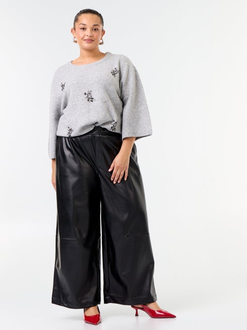 Camisola lisa com strass - Kiabi Camisola lisa com strass - Kiabi