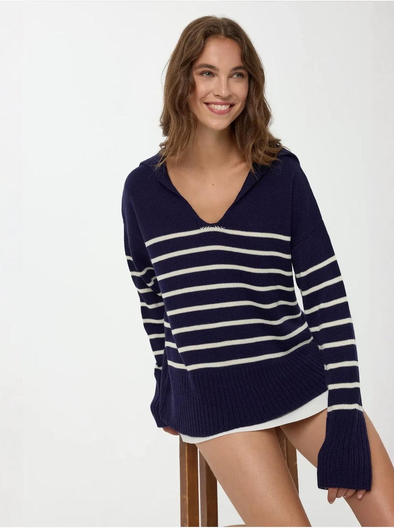 Camisola listrada com decote em V Azul escuro - Kiabi