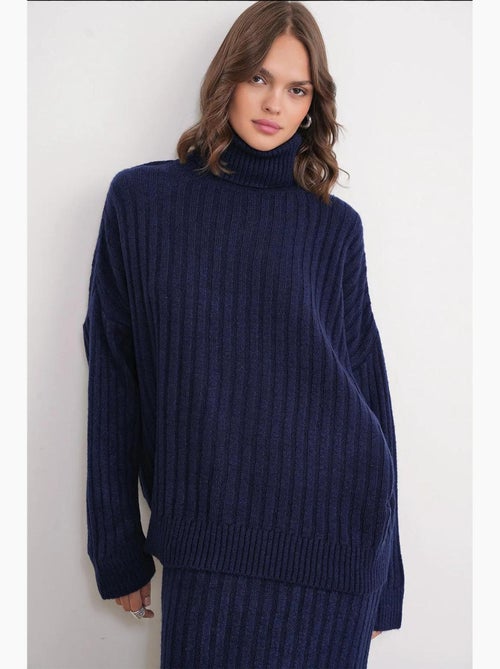 Camisola oversize canelada de gola alta mixray - Kiabi Camisola oversize canelada de gola alta mixray - Kiabi