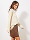     Camisola oversize com gola em V vista 4
