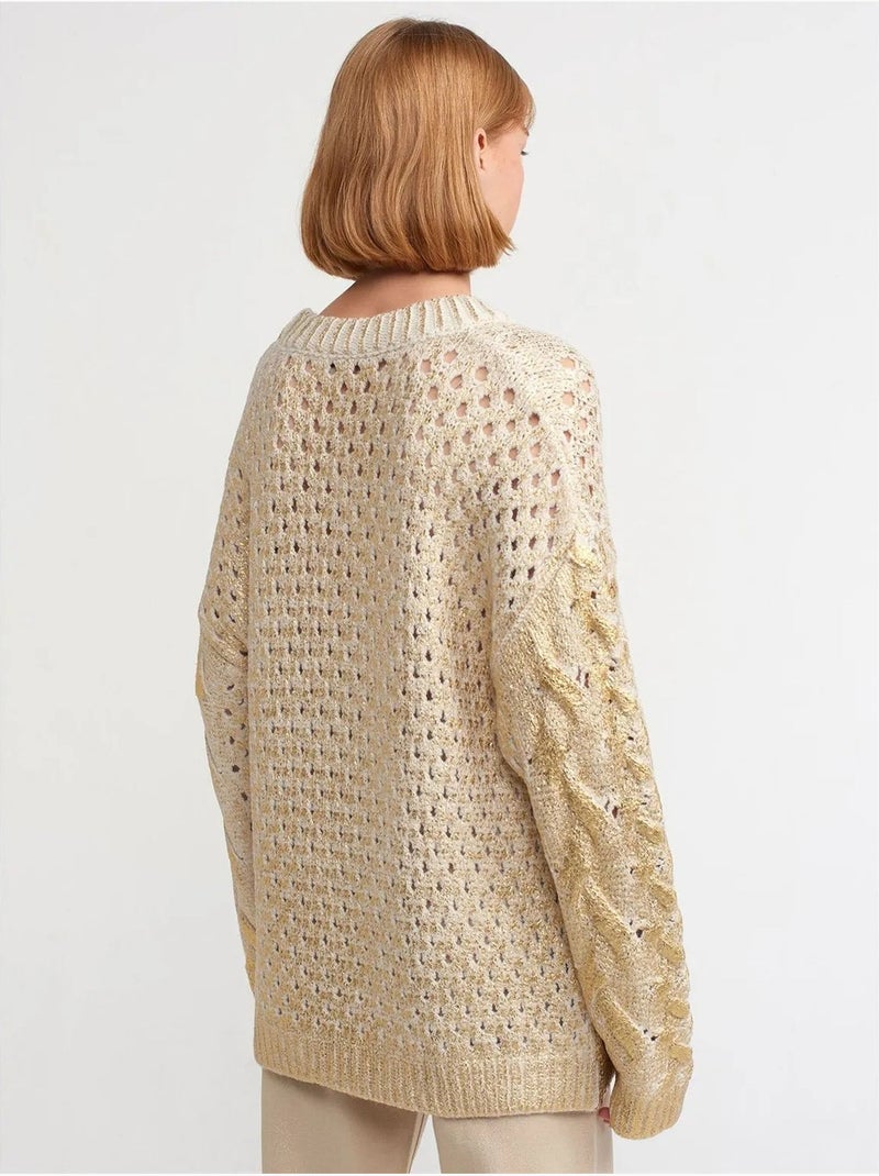 Camisola oversized de malha com tranças e decote redondo Creme - Kiabi