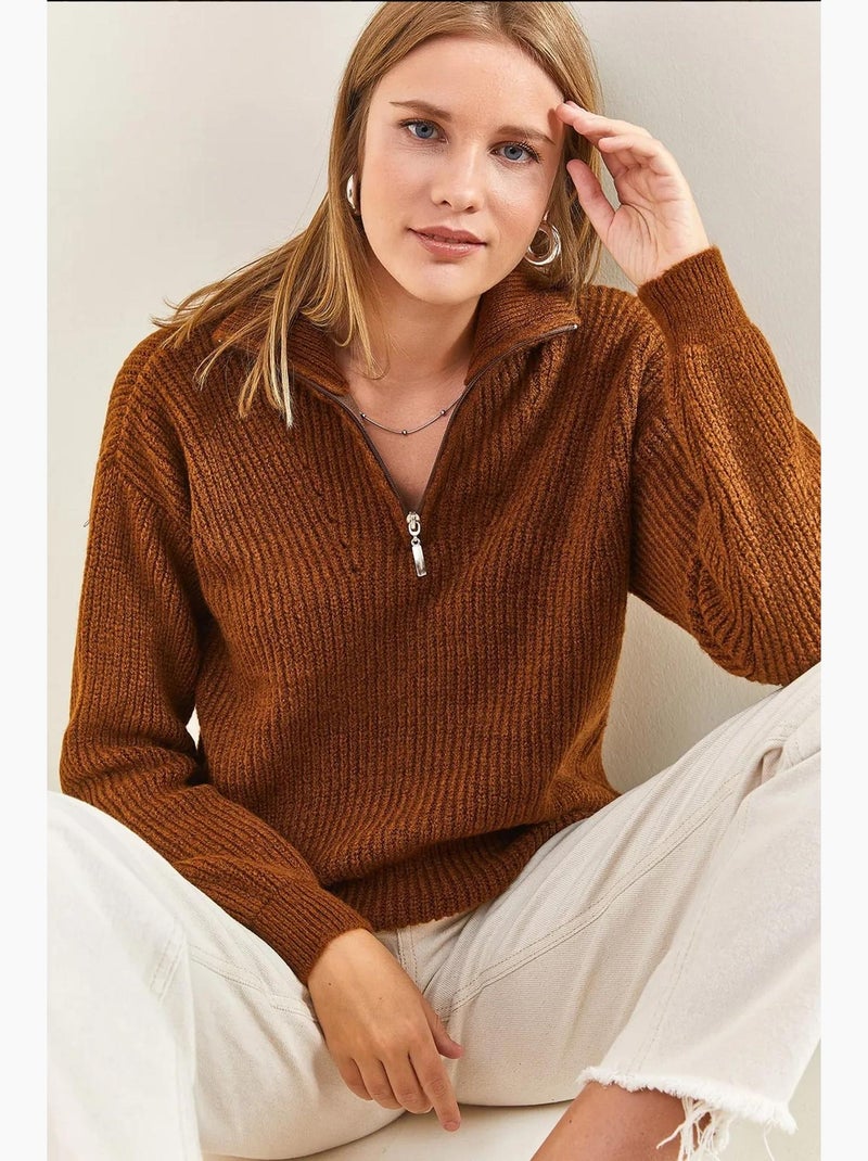 Camisola oversized de malha texturada com gola com fecho lucci Castanho-chocolate - Kiabi