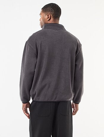 Camisola em polar gola alta com botões de pressão