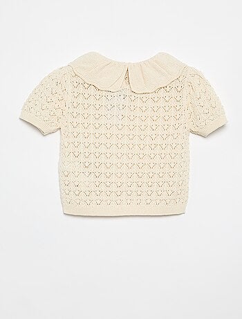 Camisola rendada de mangas curtas com gola Claudine