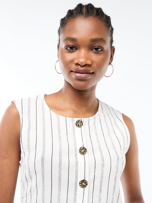 Camisola sem mangas com abertura por botões dourados martelados - Kiabi