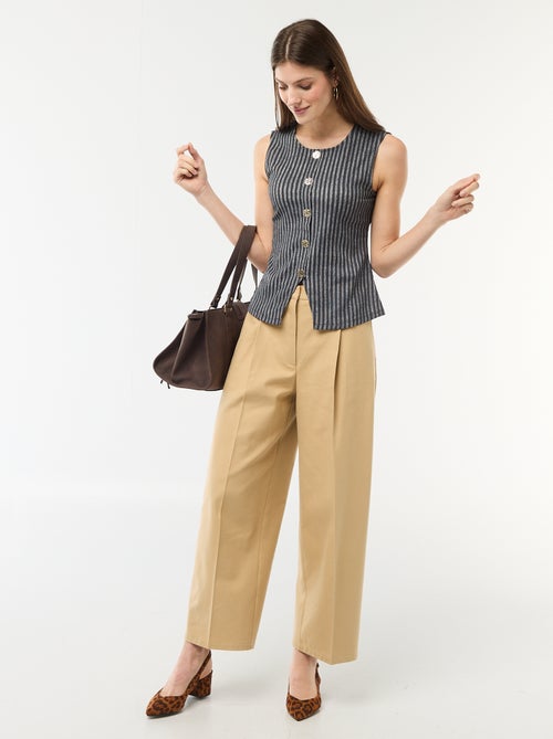 Camisola sem mangas com abertura por botões dourados martelados - Kiabi