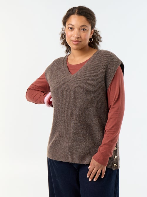 Camisola sem mangas com bijuteria dourada - Kiabi Camisola sem mangas com bijuteria dourada - Kiabi