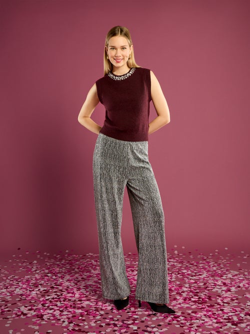 Camisola sem mangas com gola de bijuteria - Kiabi