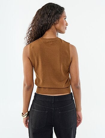Camisola sem mangas de gola redonda