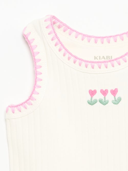 Camisola sem mangas em canelado com bordados nas cavas - Kiabi Camisola sem mangas em canelado com bordados nas cavas - Kiabi