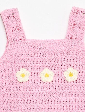 Camisola sem mangas em croché com detalhes \'flores\'