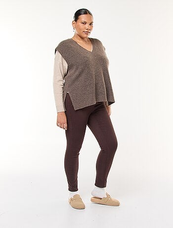 Camisola sem mangas lisa em malha tricot