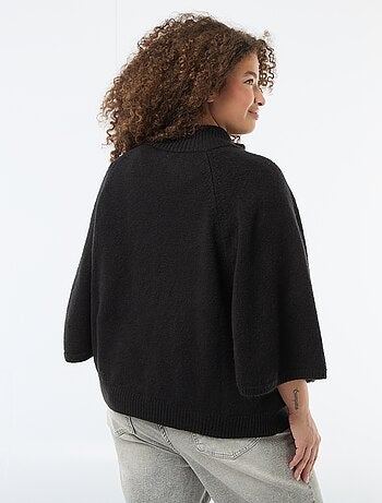 Camisola tipo capa em malha grossa