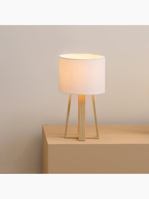 Candeeiro de tripé de estilo escandinavo - Kiabi Candeeiro de tripé de estilo escandinavo - Kiabi
