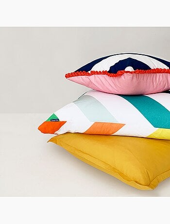 Capa de almofada decorativa Happy stripes "Happyfriday