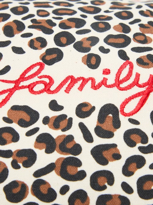 Capa de almofada leopardo Agathe Sorlet x Kiabi - 30 x 50 cm - Kiabi Capa de almofada leopardo Agathe Sorlet x Kiabi - 30 x 50 cm - Kiabi