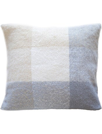 Capa de almofada xadrez com aspeto de mohair