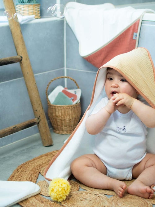 Capa de banho para bebé em gaze de algodão e bambu | sevira kids - Kiabi Capa de banho para bebé em gaze de algodão e bambu | sevira kids - Kiabi