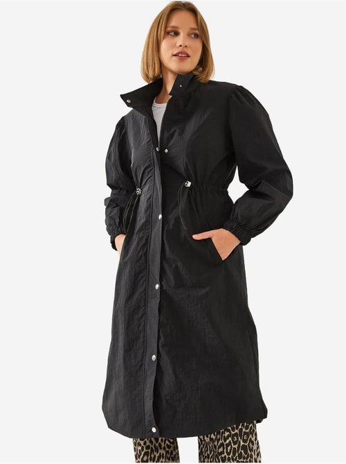 Capa de chuva com cintura elástica comprida lucci - Kiabi Capa de chuva com cintura elástica comprida lucci - Kiabi