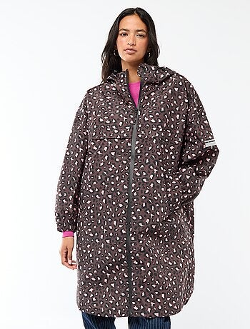 Capa de chuva repelente à água com capuz