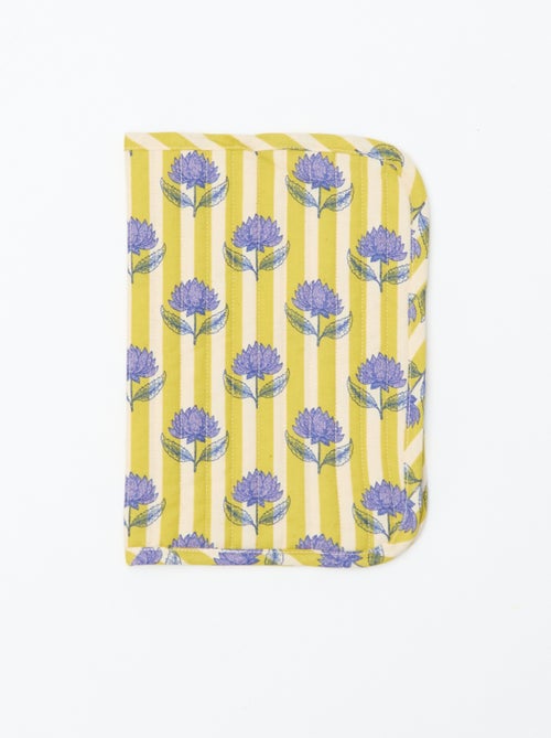 Capa para caderno - Kiabi Home - Kiabi Capa para caderno - Kiabi Home - Kiabi