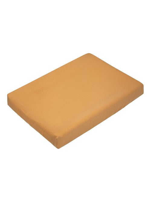 Capa para colchão de muda bebé + tapete em gaze de algodão | sevira kids - Kiabi Capa para colchão de muda bebé + tapete em gaze de algodão | sevira kids - Kiabi