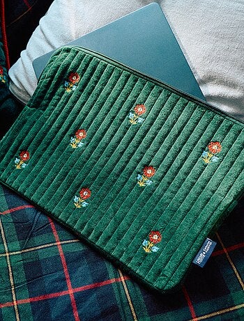 Capa para computador 'Kiabi x Painvin' em veludo de algodão