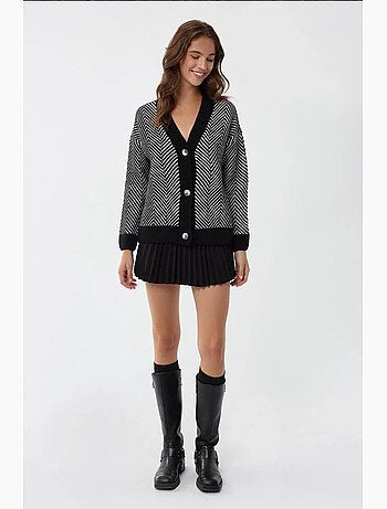 Cardigan às riscas oversized com decote em V